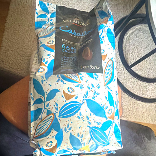 Valrhona caraibe grand - grand, crus